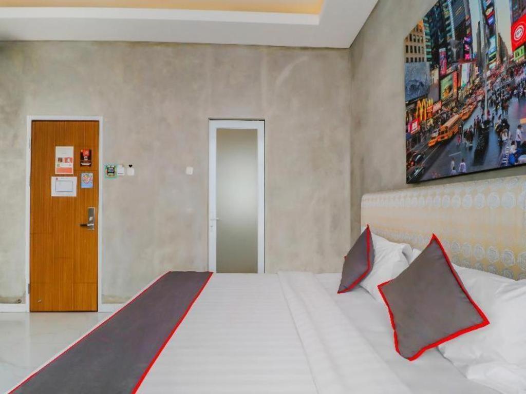 Collection O 31 The Batik Bed And Coffee Bandung Hotel Exterior foto